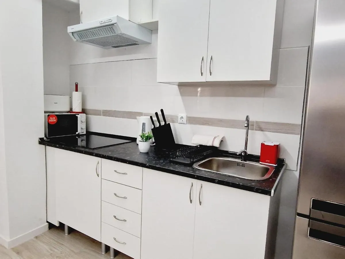 Nicole, 2 Bedrooms Apartment In Playa De Las Americas Holiday home