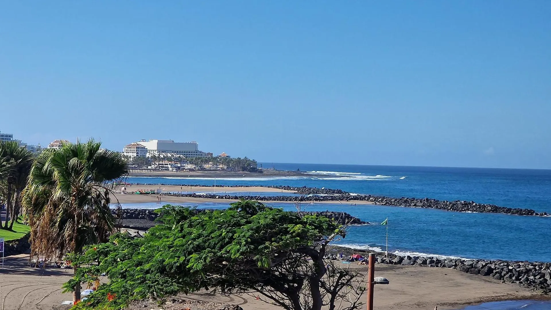 Nicole, 2 Bedrooms Apartment In Playa De Las Americas